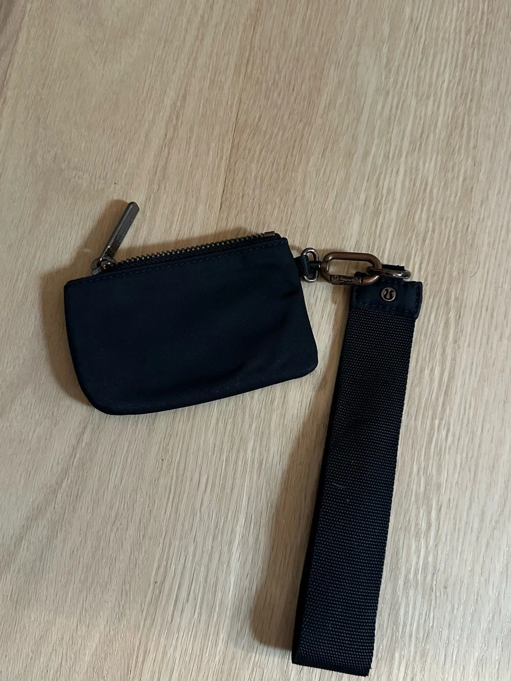 lululemon athletica Black Key & Card Holder Wristlet